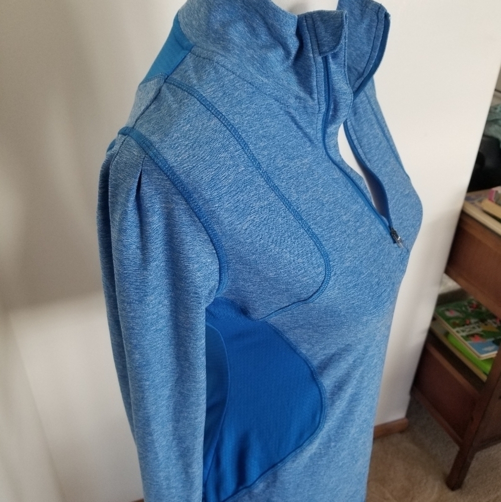 🎄 C9 Champion Athletic Shirt - Picture 3 of 5